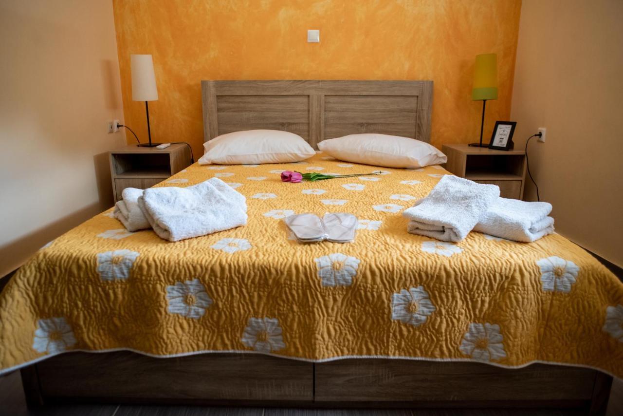 Holiday Lefkas Moonlight Luxury Appartments 니키아나 외부 사진
